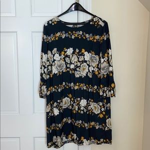 EUC Old Navy Dress